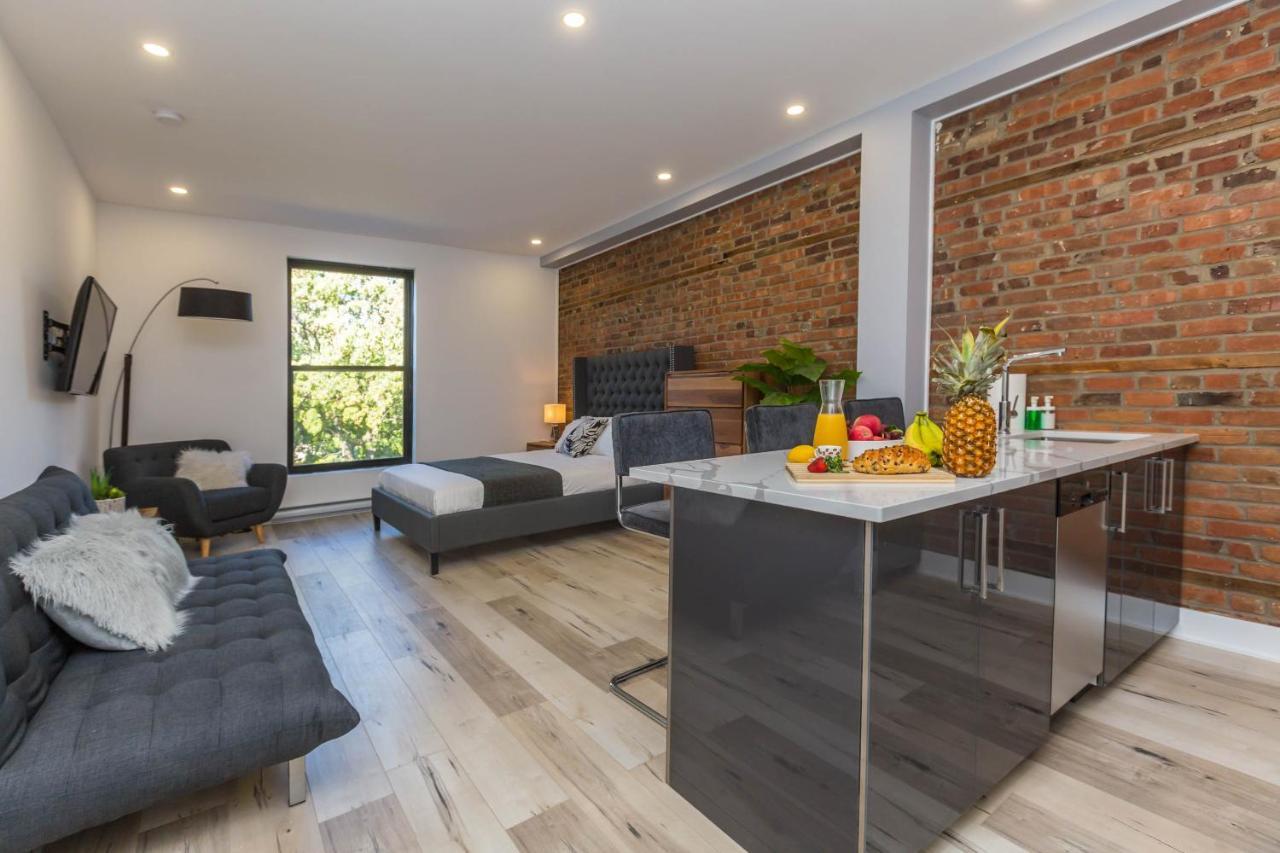 Lofts Du Parc Lahaie Montreal Bagian luar foto