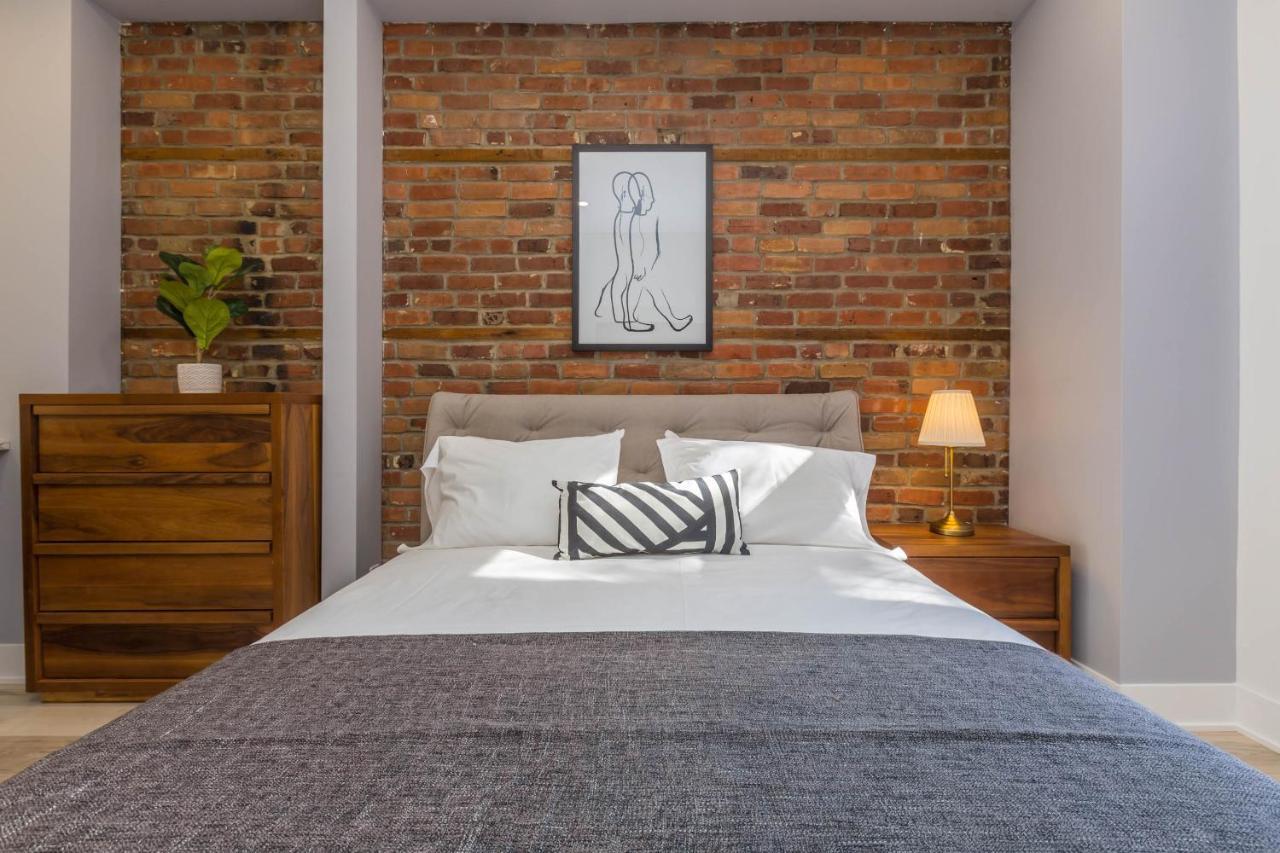 Lofts Du Parc Lahaie Montreal Bagian luar foto