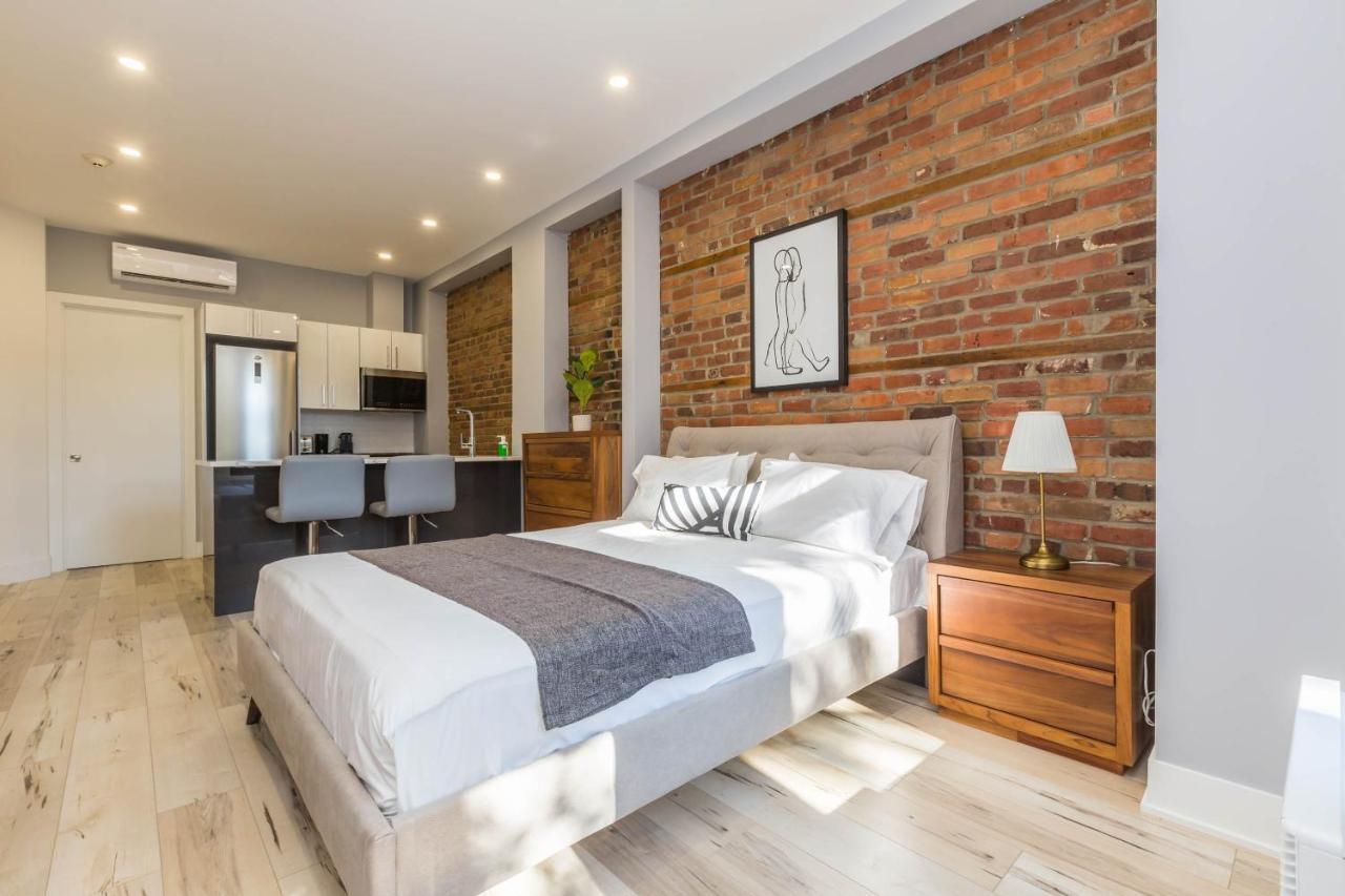 Lofts Du Parc Lahaie Montreal Bagian luar foto