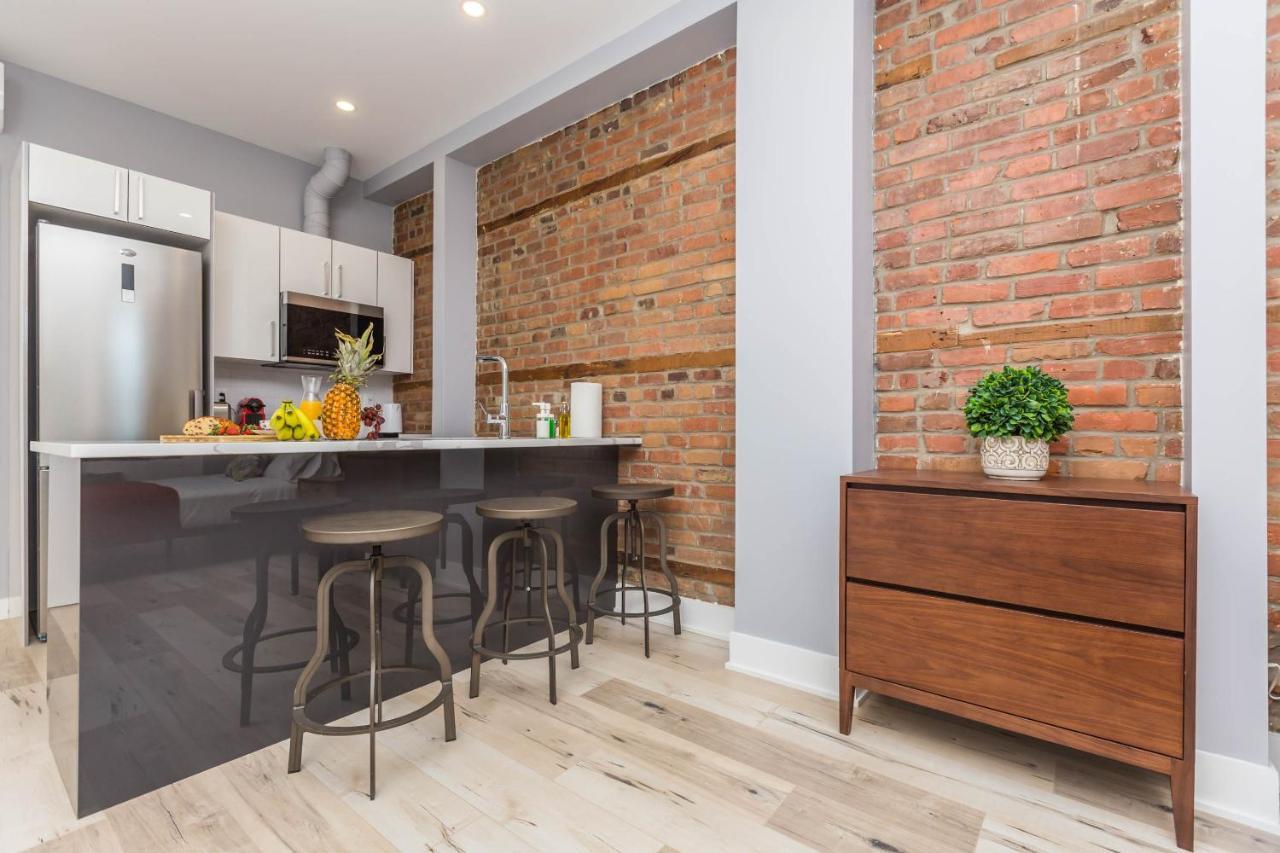 Lofts Du Parc Lahaie Montreal Bagian luar foto
