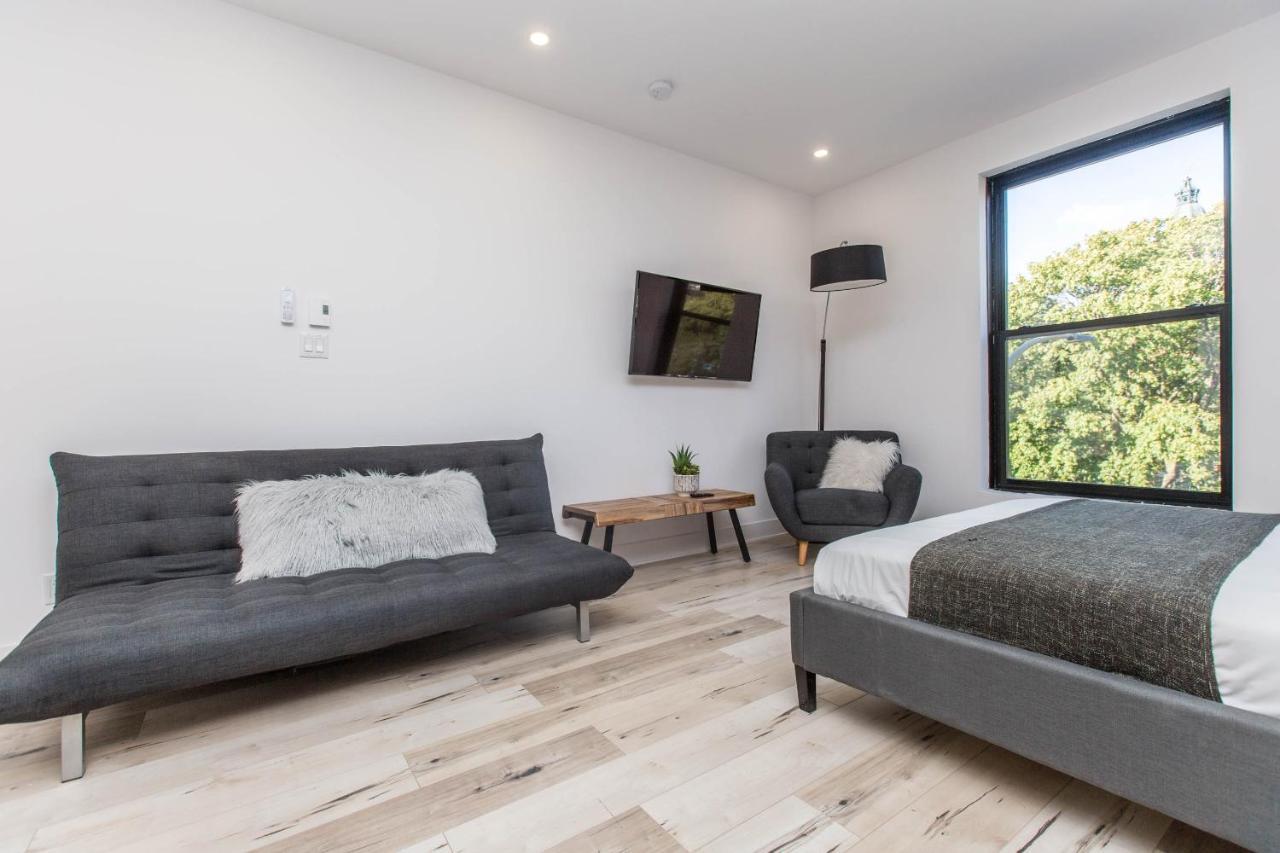 Lofts Du Parc Lahaie Montreal Bagian luar foto