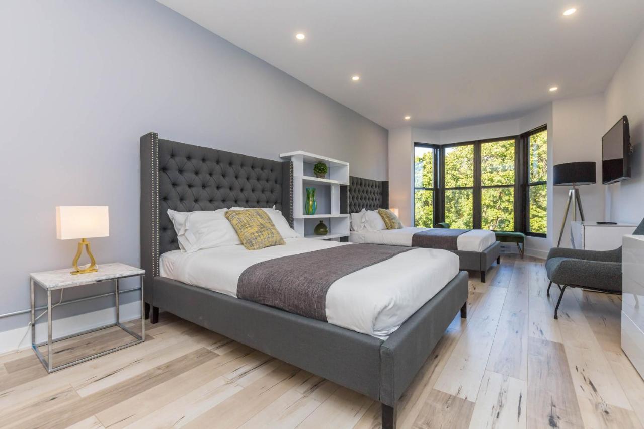Lofts Du Parc Lahaie Montreal Bagian luar foto