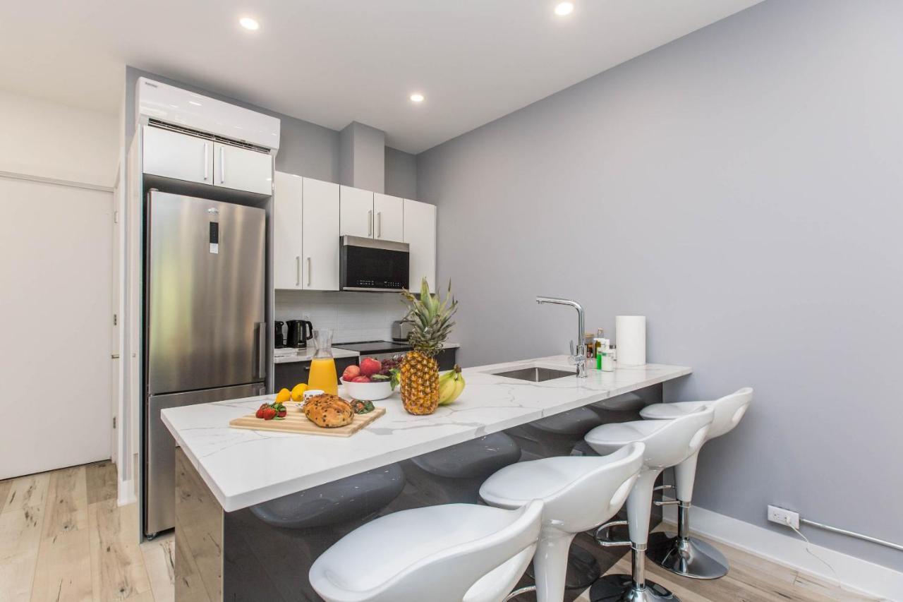 Lofts Du Parc Lahaie Montreal Bagian luar foto