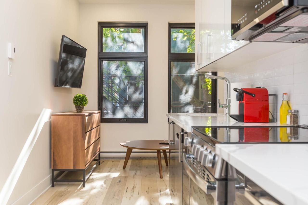 Lofts Du Parc Lahaie Montreal Bagian luar foto